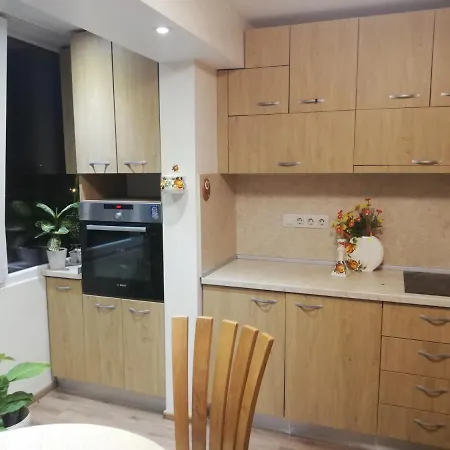 апартамент в най-хубавия квартал на *