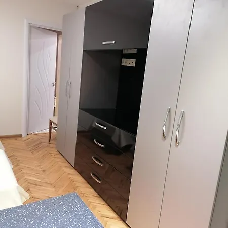 Apartment апартамент в най-хубавия квартал на Varna